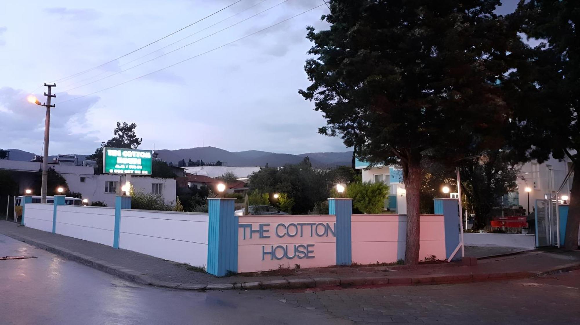 The Cotton House Bed & Breakfast ปามุคคาเล ภายนอก รูปภาพ